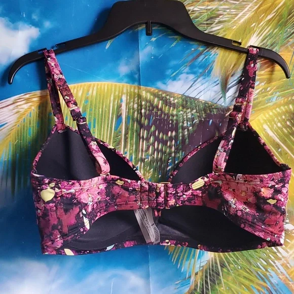 Victoria's Secret bikini swim top size 38D - Picture 2 of 4